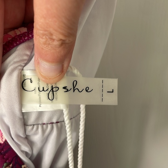 Cupshe NWT Floral One-piece Swimsuit - Burgundy and Pink Size Large - Picture 2 of 12